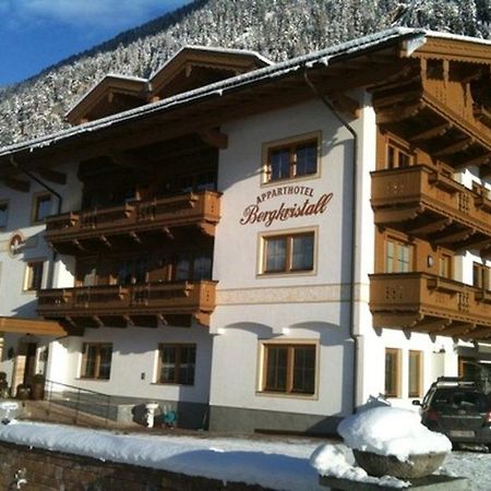 Apparthotel Bergkristall Mayrhofen Exterior foto